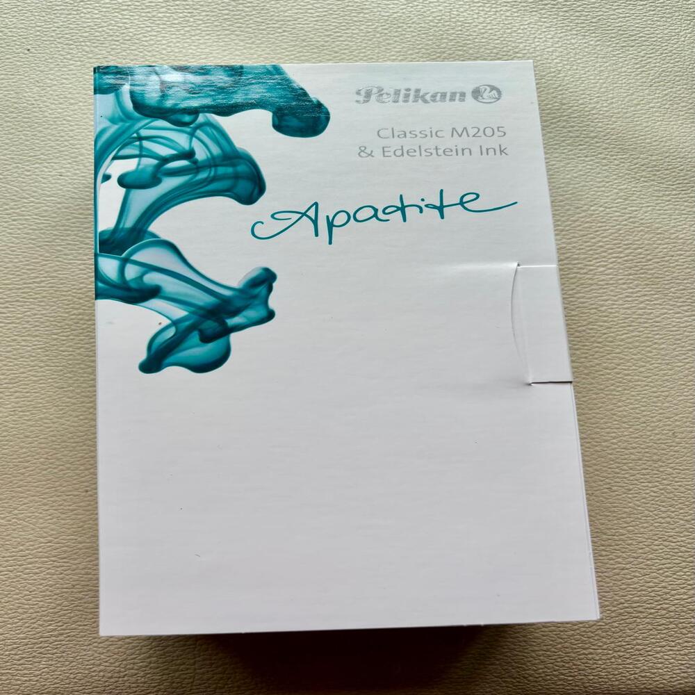 Pelikan M205 Apatite Fountain Pen Set Special Edition