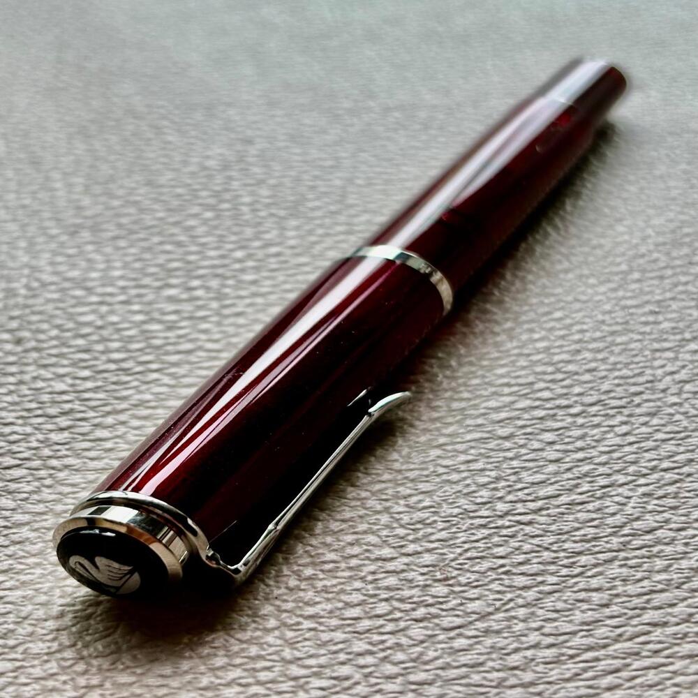 Pelikan M205 Star Ruby Fountain Pen Set Special Edition