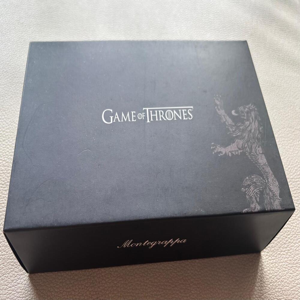Montegrappa Games of Thrones Targaryen Fountain Pen