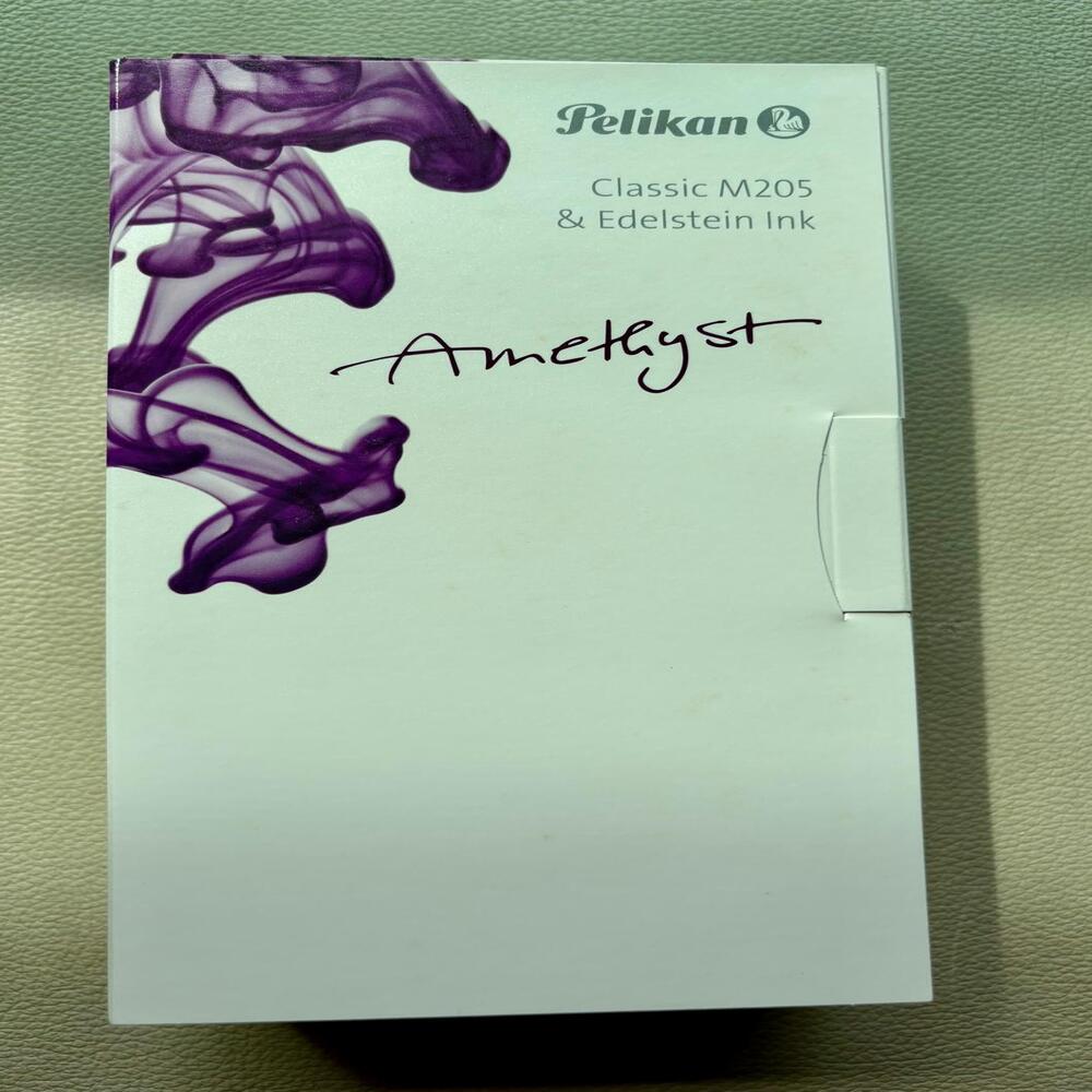 Pelikan M205 Amethyst Fountain Pen Set Special Edition