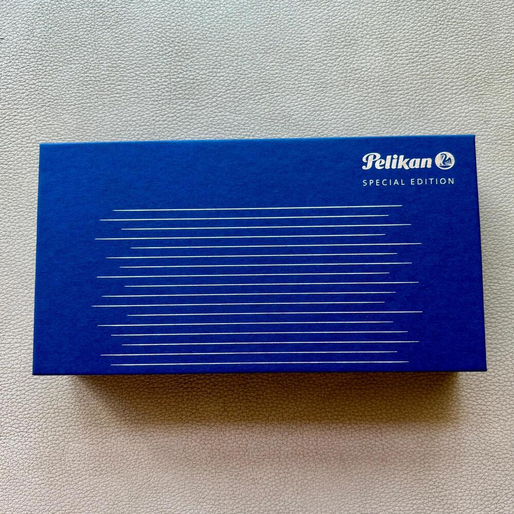 Pelikan M815 Blue Metal Striped Fountain Pen Special Edition
