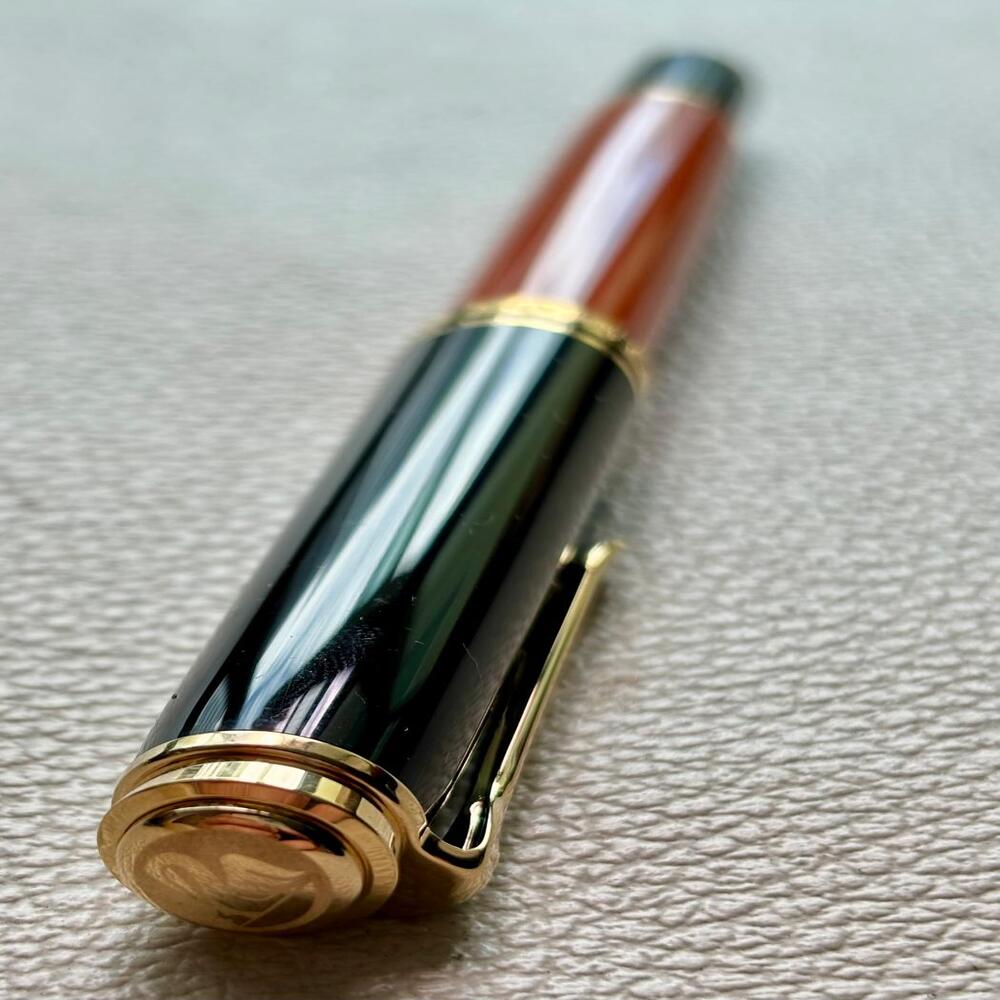 Pelikan M800 Burnt Orange Fountain Pen Special Edition