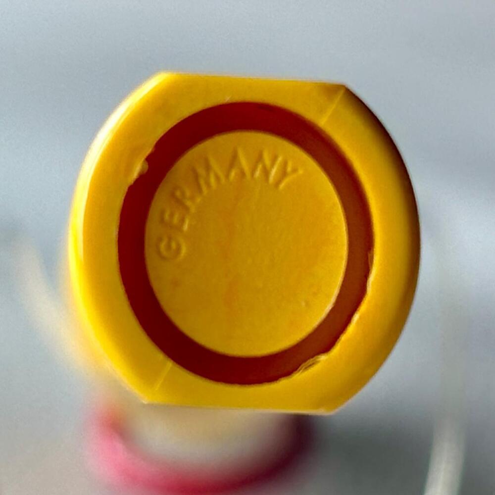 2018 Lamy Pokemon Yellow Red Clip Safari Fountain Pen Limited Edition Make for China