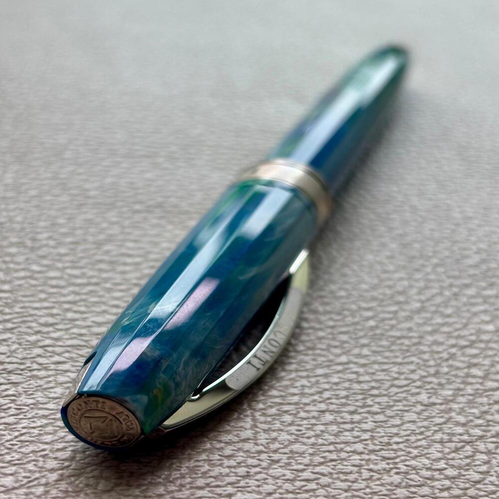 Visconti Van Gogh Wheatfield Under Thunder Clouds Fountain Pen Set