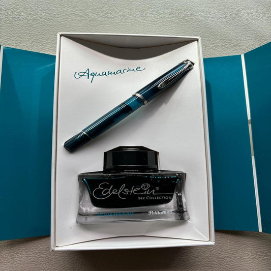 Pelikan M205 Aquamarine Fountain Pen Set