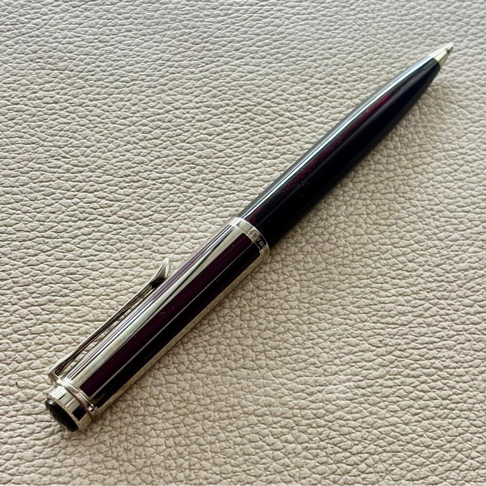 Pelikan K625 Aubergine Transparent Ballpoint Pen