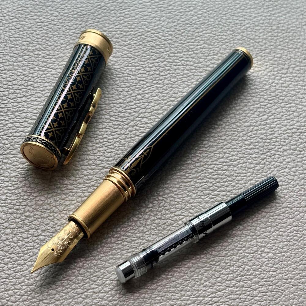 Montegrappa Games of Thrones Baratheon Fountain Pen