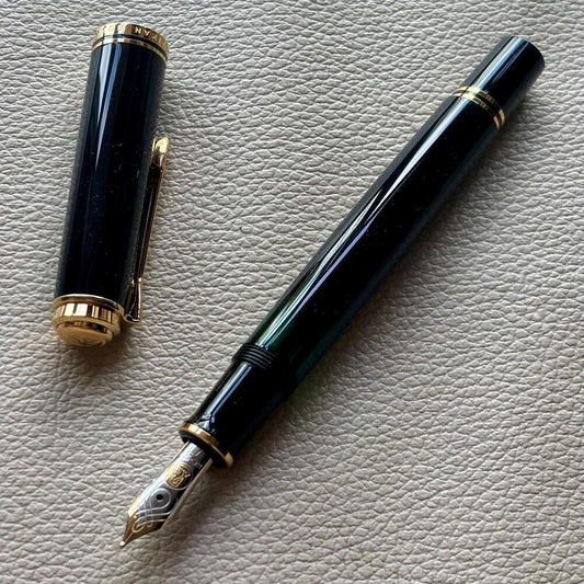 Pelikan M600 Solid Black Fountain Pen