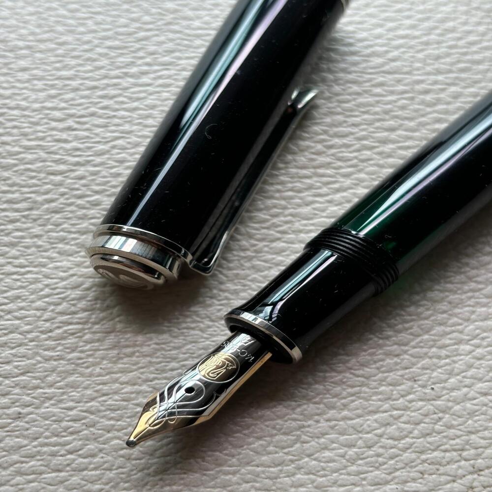 Pelikan M605 Full Black Fountain Pen Special Edition