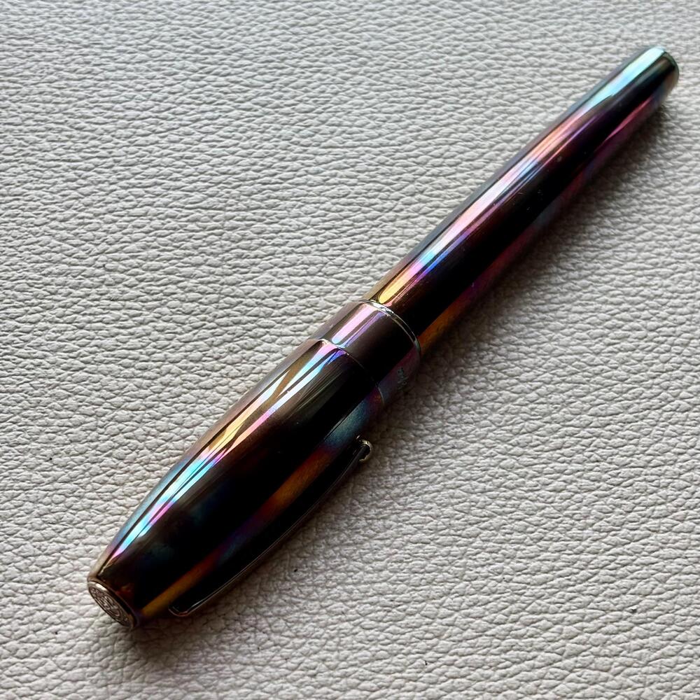 Montegrappa Fortuna Blazer Fountain Pen with Silver Mug