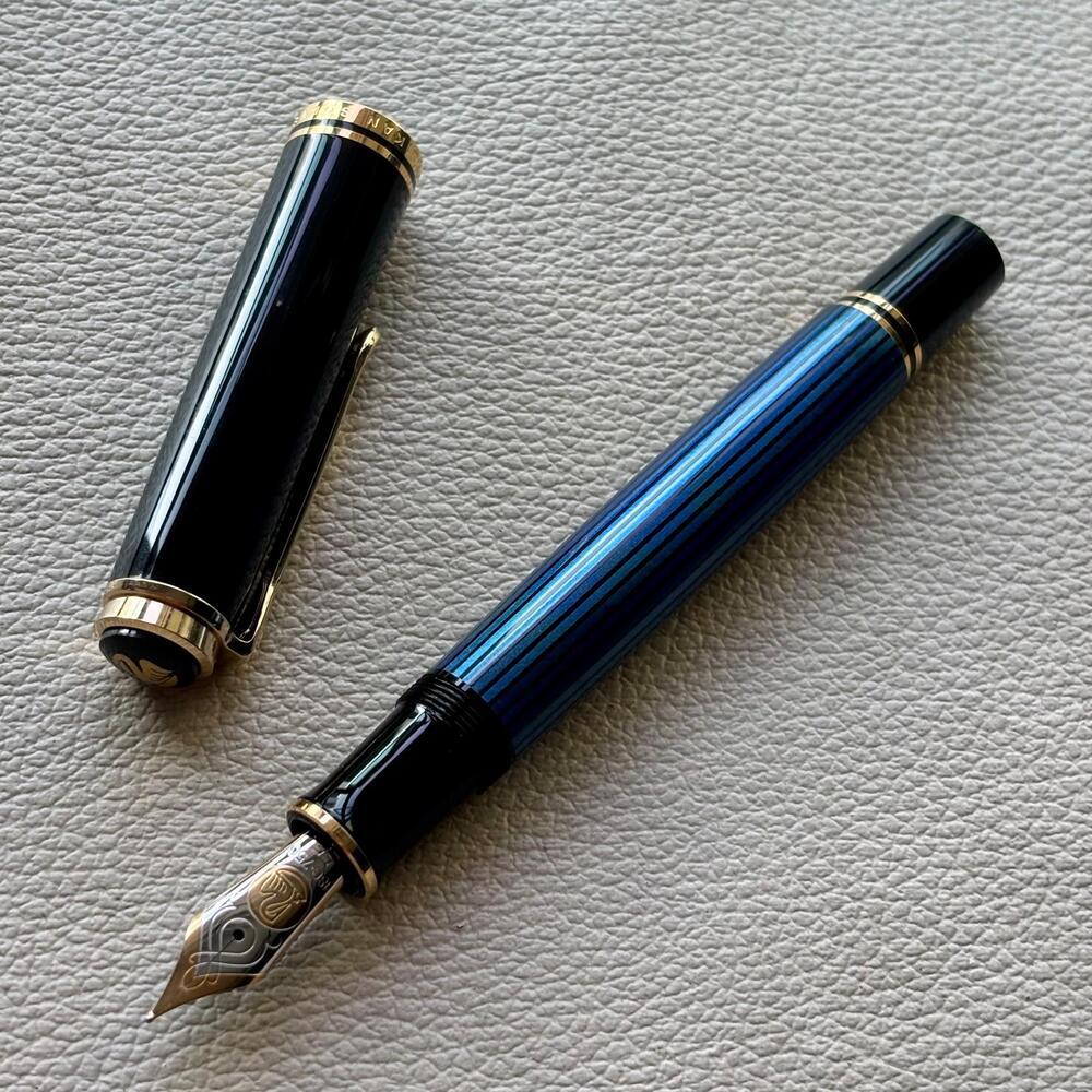 Pelikan M800 Blue Stripe Fountain Pen (OLD LOGO)