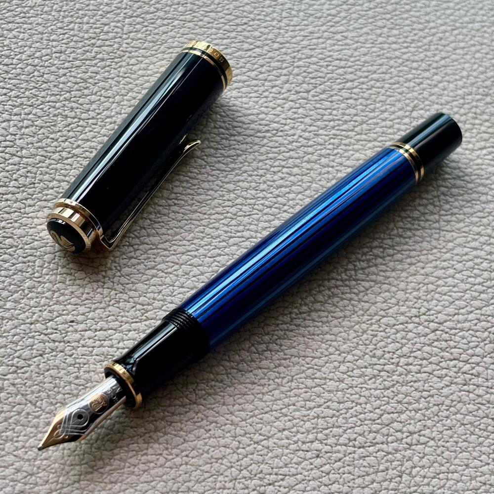 Pelikan M400 Blue Striped Fountain Pen (OLD LOGO)