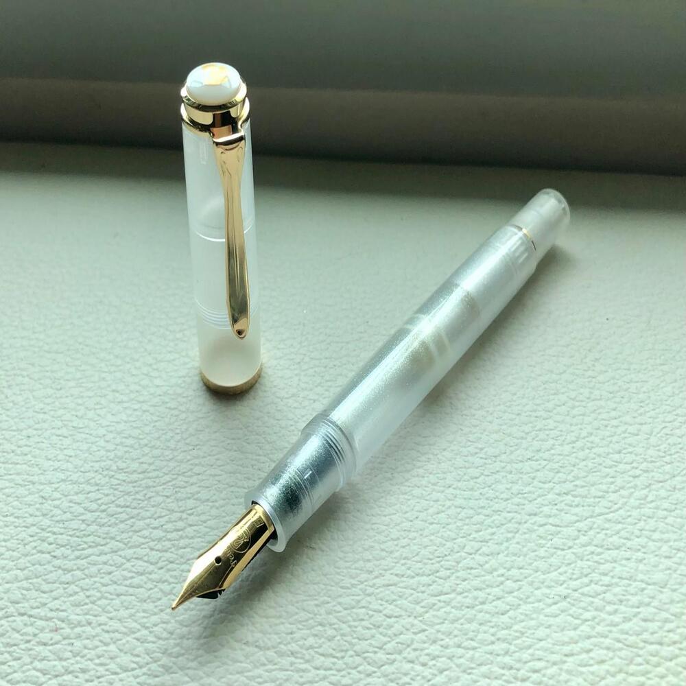 Pelikan M200 Golden Beryl Fountain Pen Special Edition