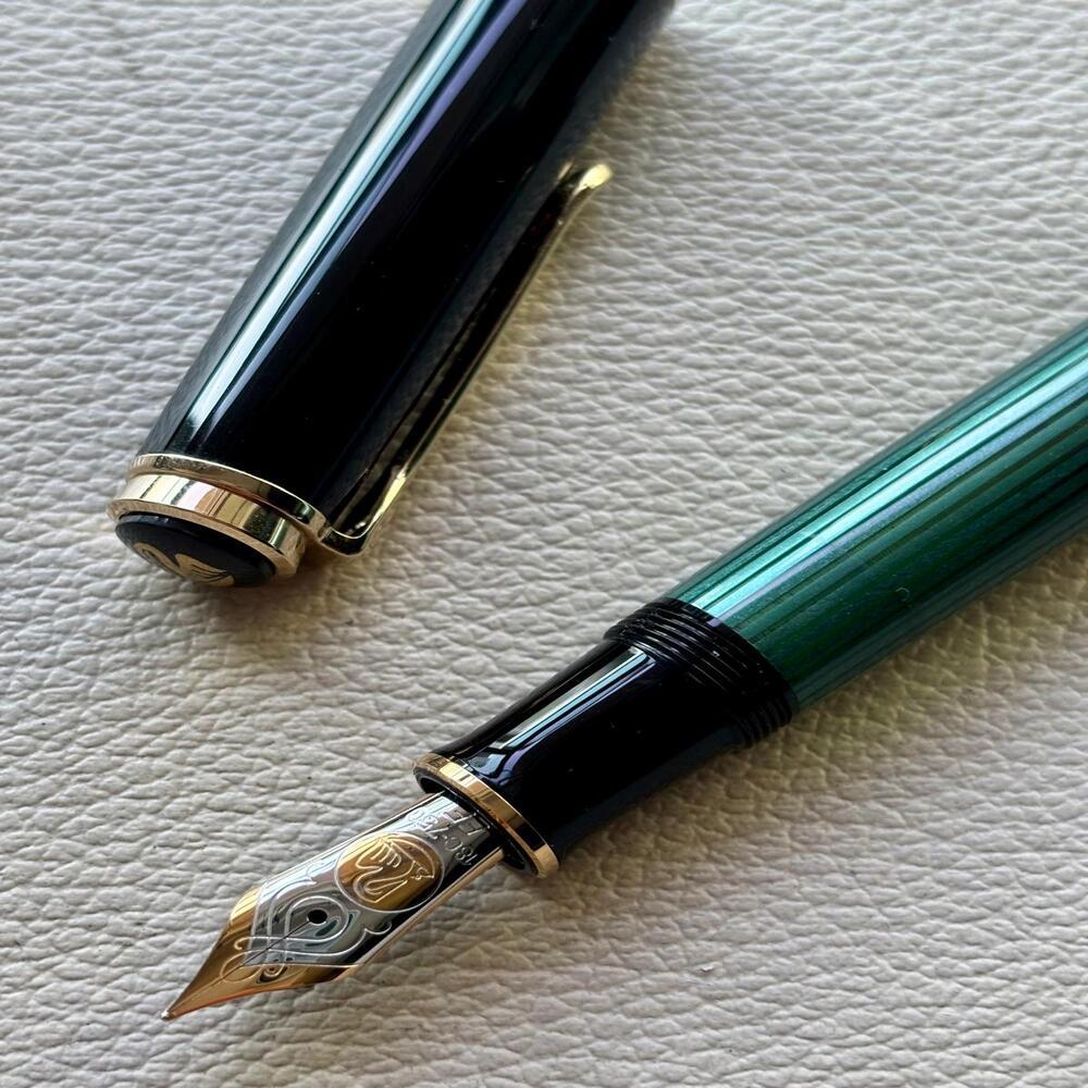 Pelikan M800 Green Striped Fountain Pen (OLD LOGO)