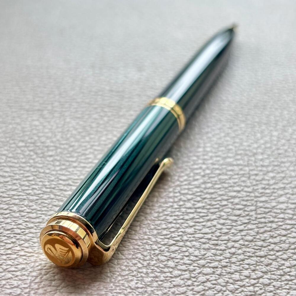 Pelikan K800 Green Black Stripe Ballpoint Pen