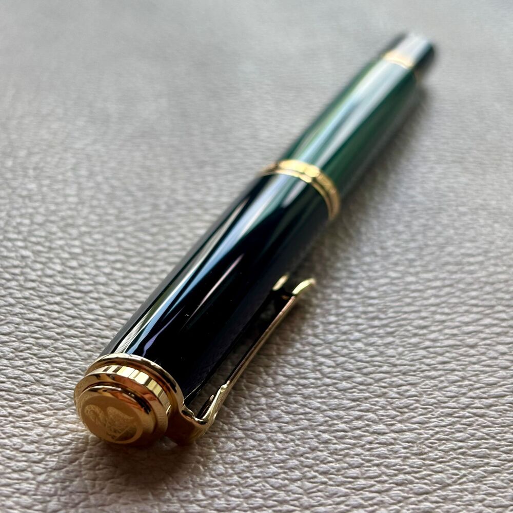 Pelikan M400 Green Stripe Fountain Pen