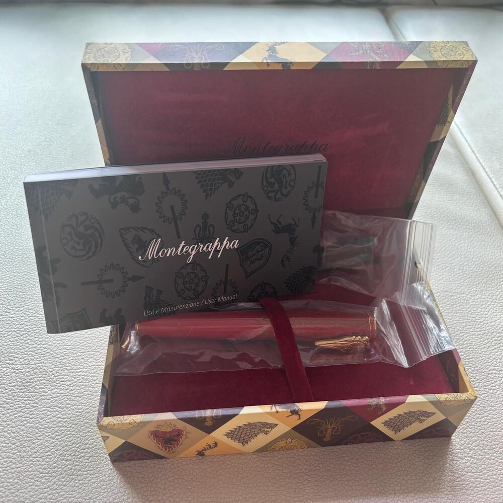 Montegrappa Games of Thrones Lannister Fountain Pen