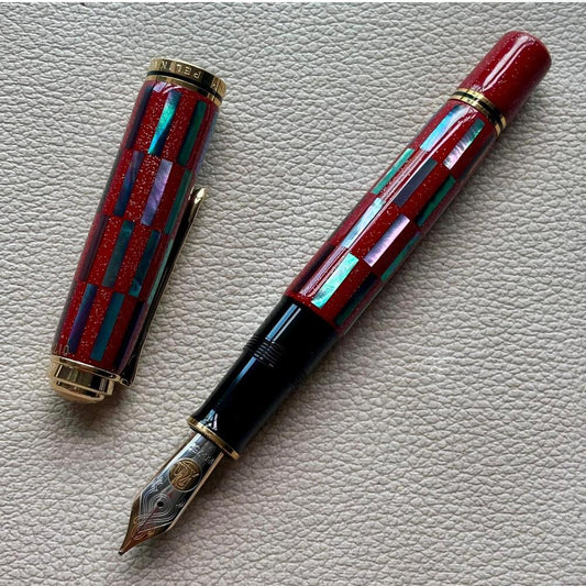 Pelikan M1000 Red Infinity Raden Fountain Pen Limited Edition