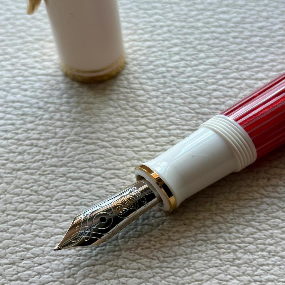 Pelikan M600 Red White Fountain Pen Special Edition