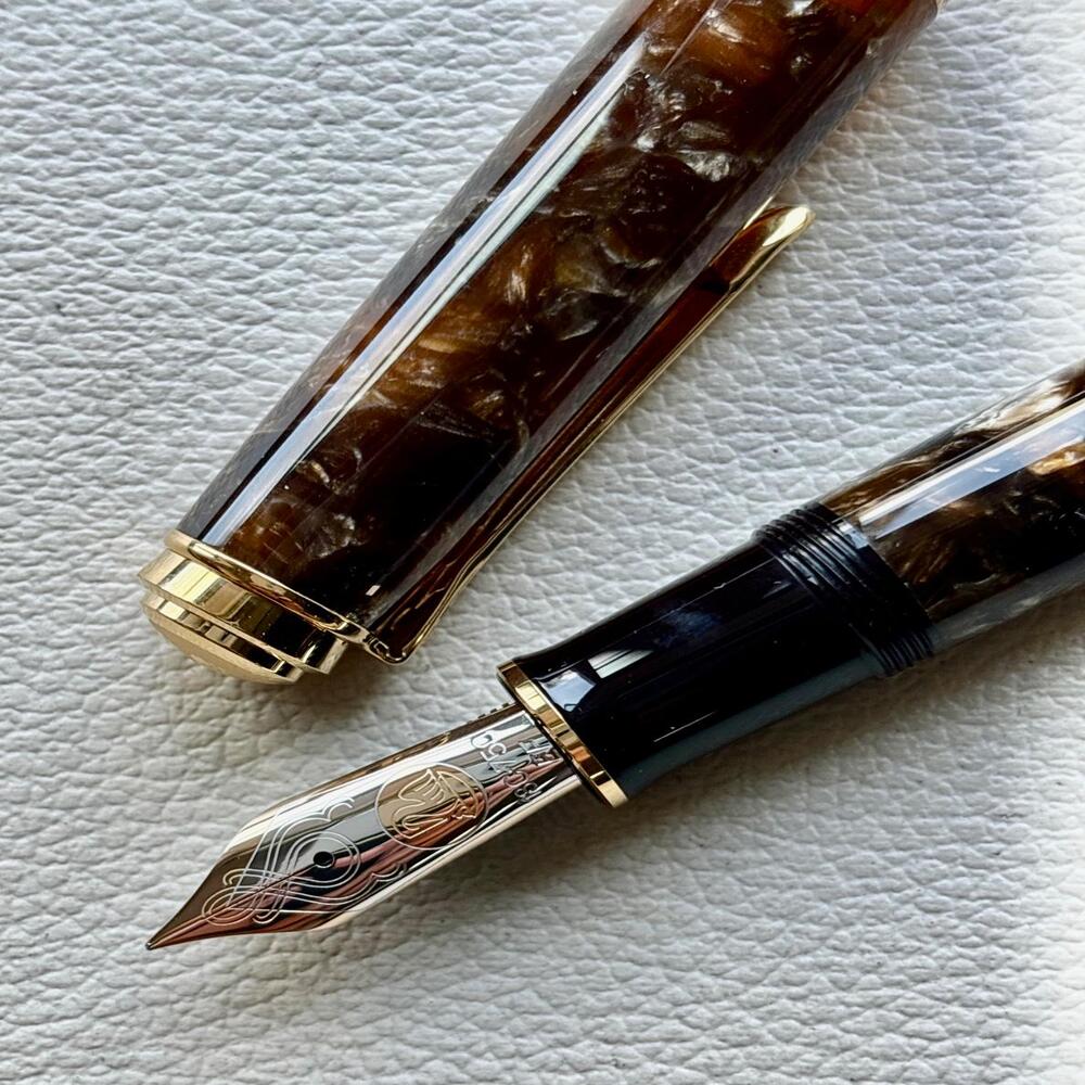Pelikan M1000 Renaissance Brown Fountain Pen Special Edition