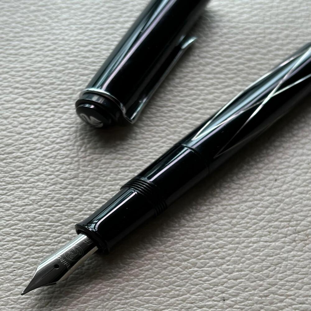 Pelikan M215 Rhombus Fountain Pen Discontinued