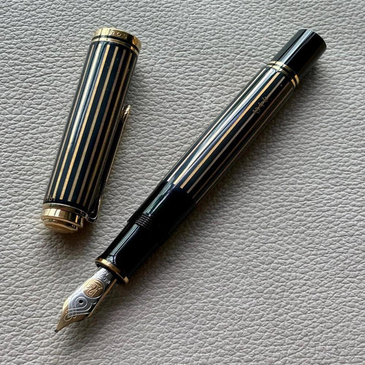Pelikan M800 Royal Gold Raden Fountain Pen Limited Edition
