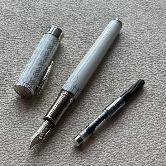 Montegrappa Games of Thrones Stark Fountain Pen