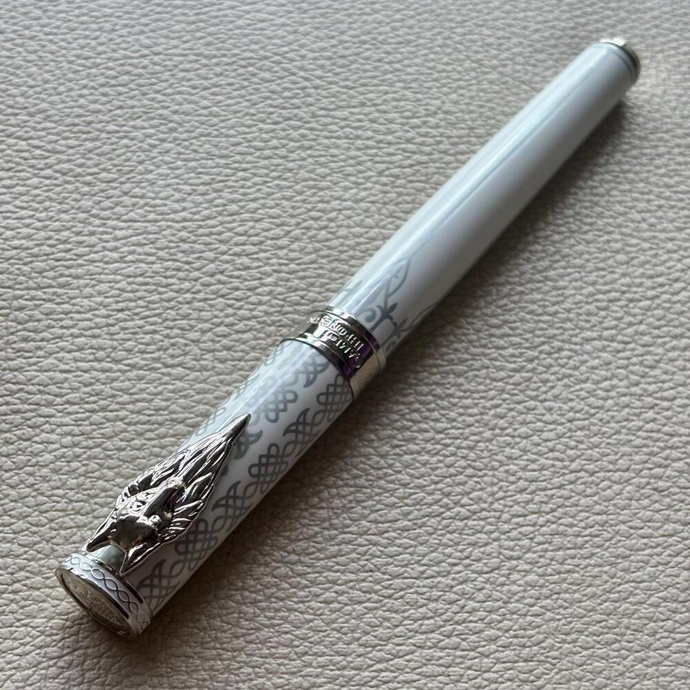 Montegrappa Games of Thrones Stark Fountain Pen