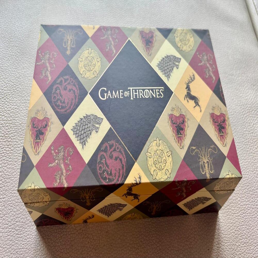 Montegrappa Games of Thrones Targaryen Fountain Pen