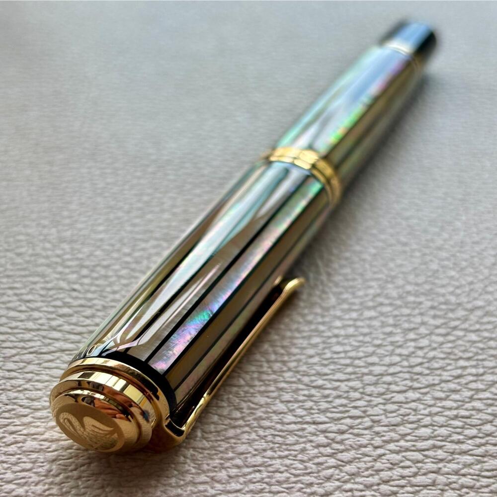 Pelikan M1000 White Ray Raden Fountain Pen Limited Edition