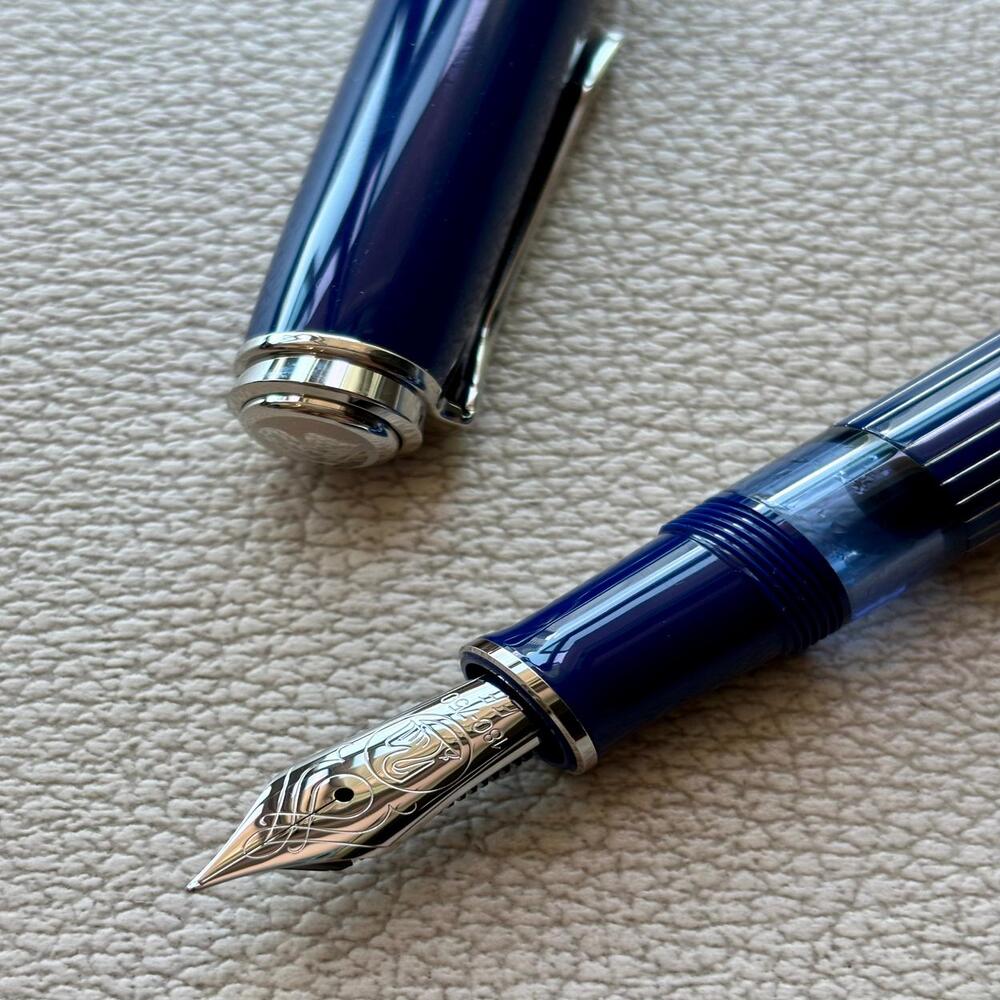 Pelikan M815 Blue Metal Striped Fountain Pen Special Edition