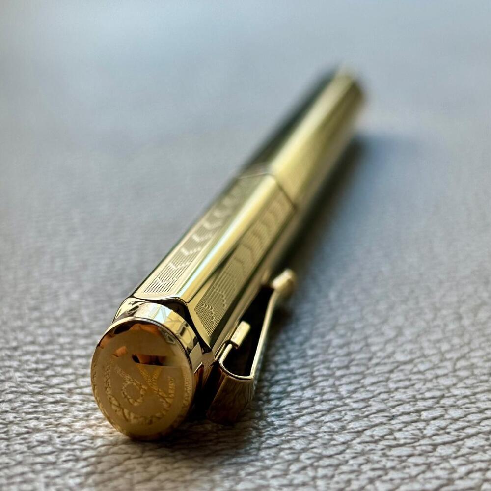 Caran d'Ache Gold Plated Ecridor Chevron Fountain Pen