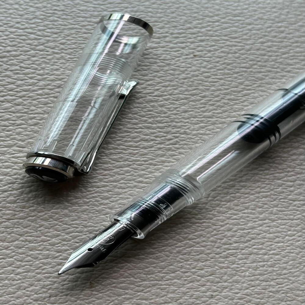 Pelikan M205 Clear Demonstrator Fountain Pen Special Edition