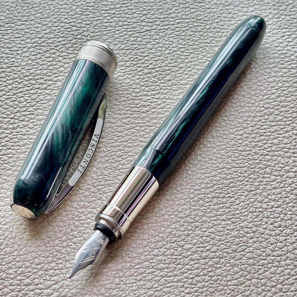 Visconti Forest Green Rembrandt Fountain Pen