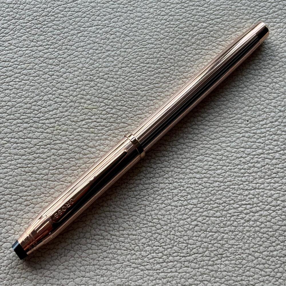Cross Century 2 Rose Gold Fountain Pen 18k Gold Nib Discontinued.
