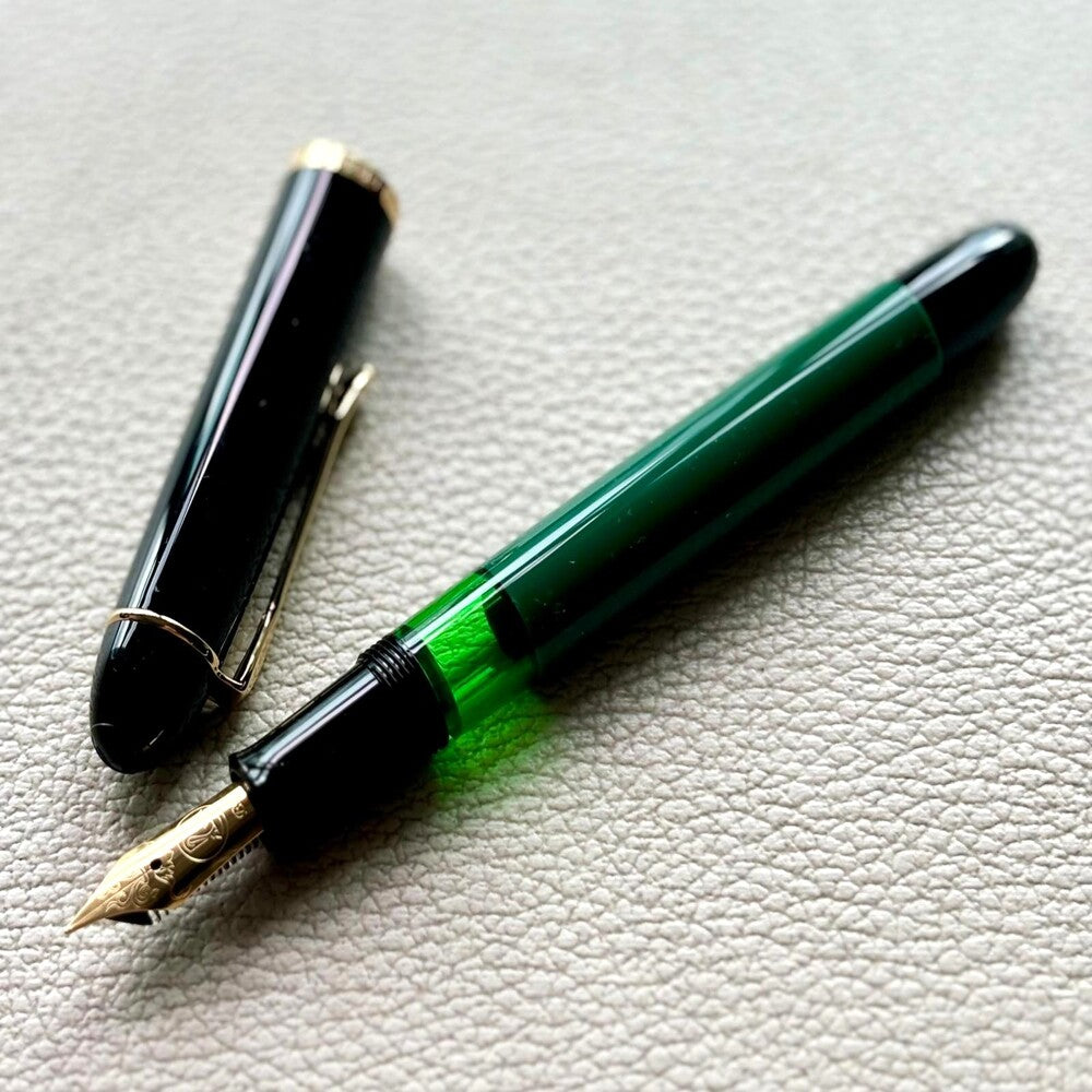 Pelikan M120 Green Black Fountain pen Special Edition 2016