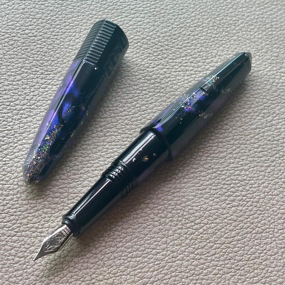 Benu Chameleon Happy Fountain Pen Discontinued