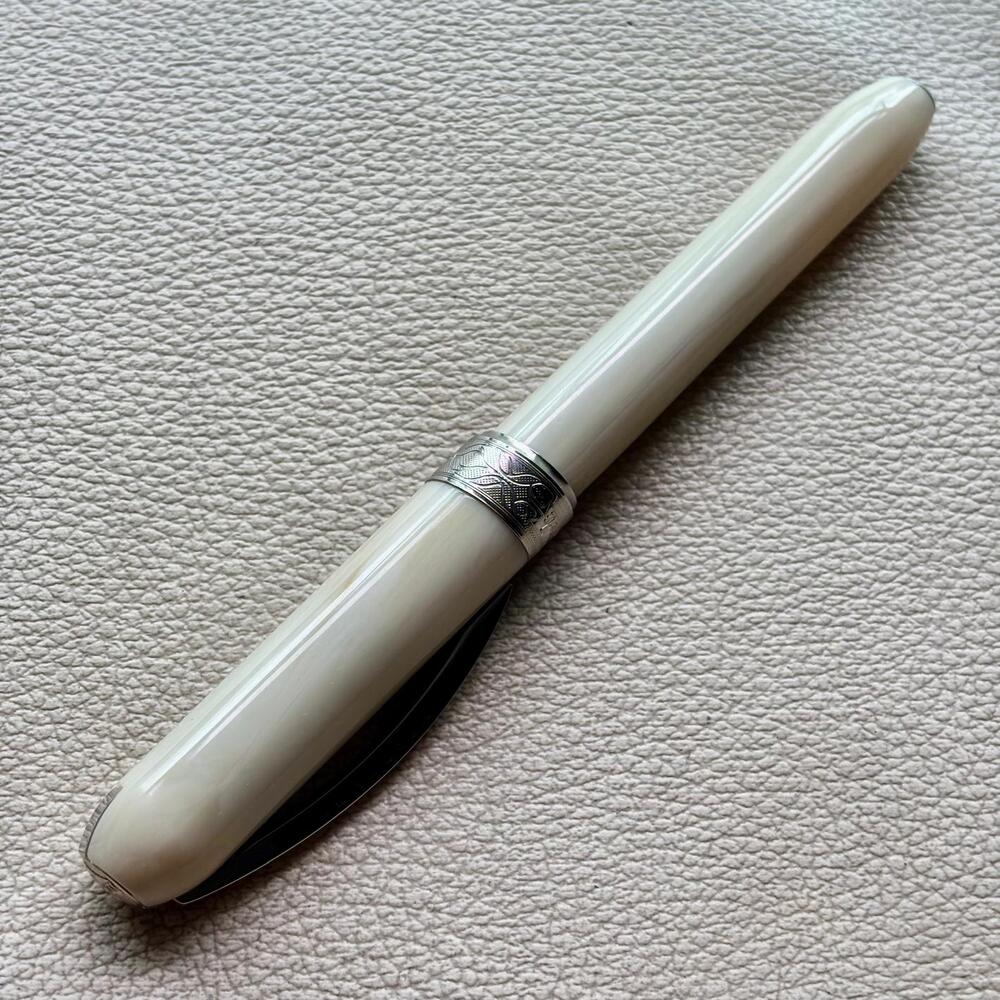 Visconti Ivory Silver Rembrandt Fountain Pen Discontinue and Rare