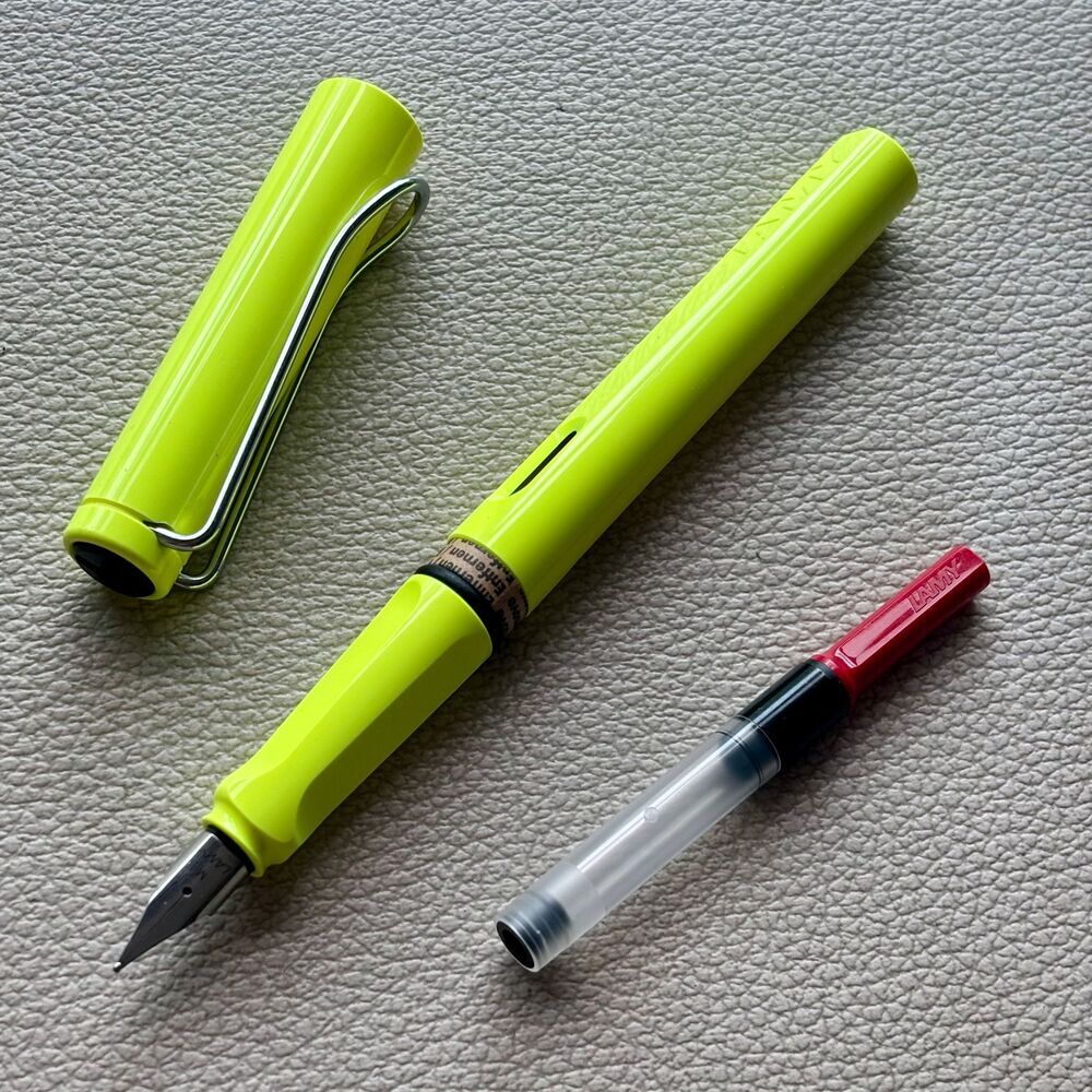 2013 Lamy Lime Neon Silver Clip Safari Fountain Pen Limited Edition