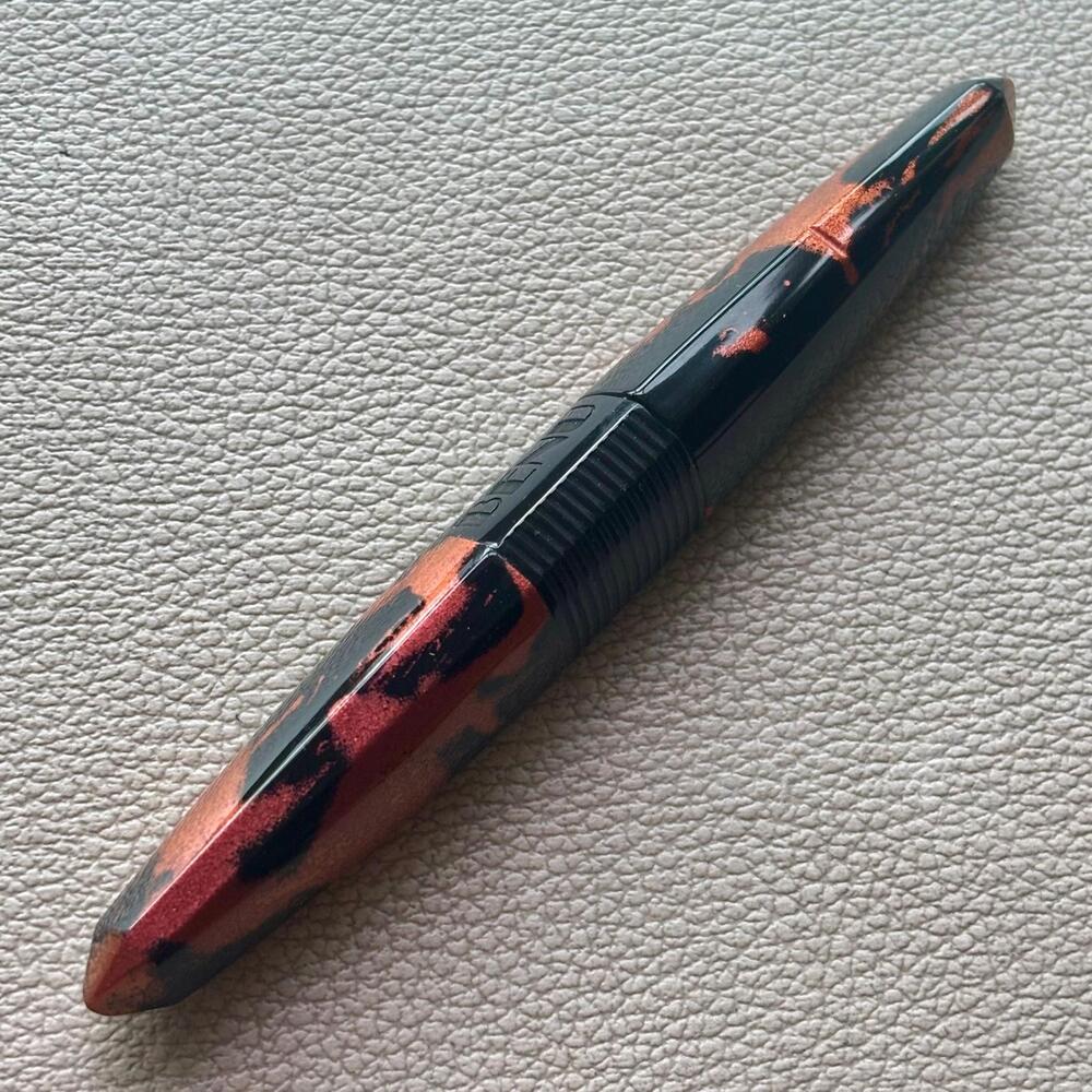 Benu Chameleon Lovely Fountain Pen Discontinued