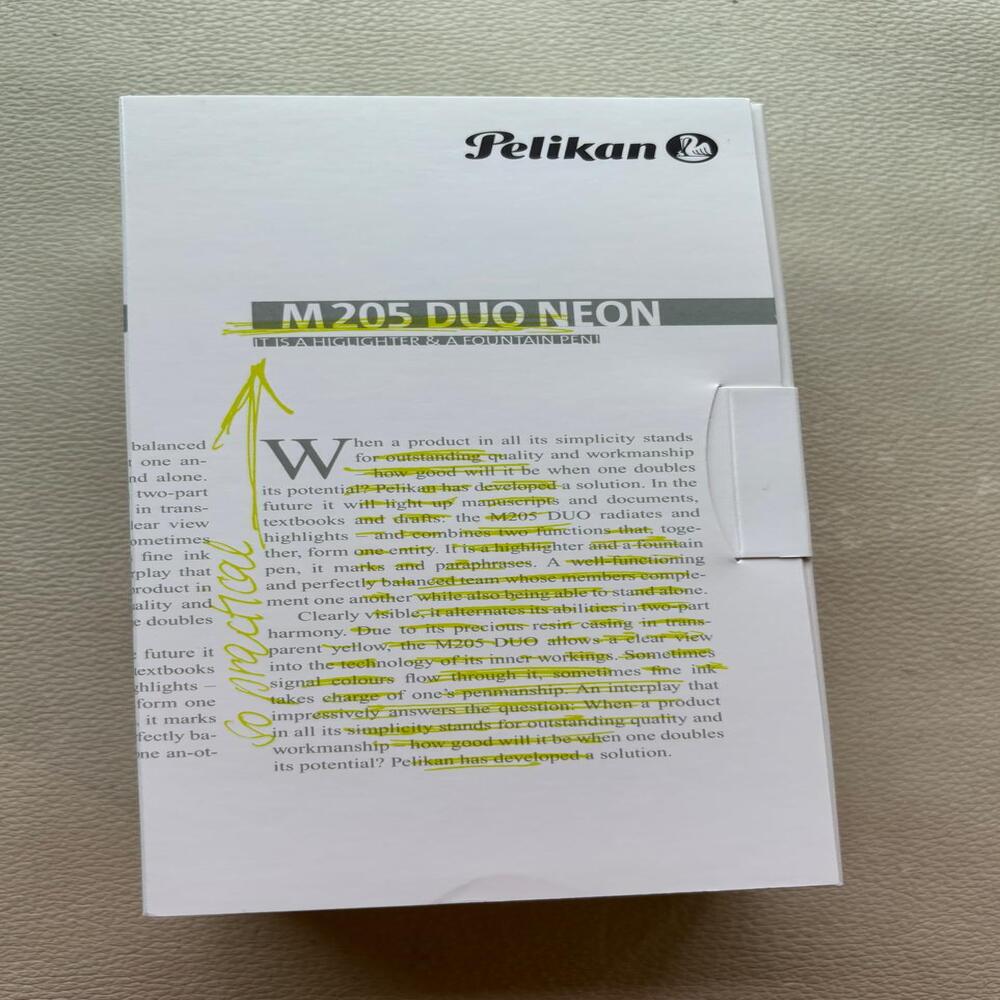 Pelikan M205 Neon Yellow Highlighter Fountain Pen Set Special Edition.