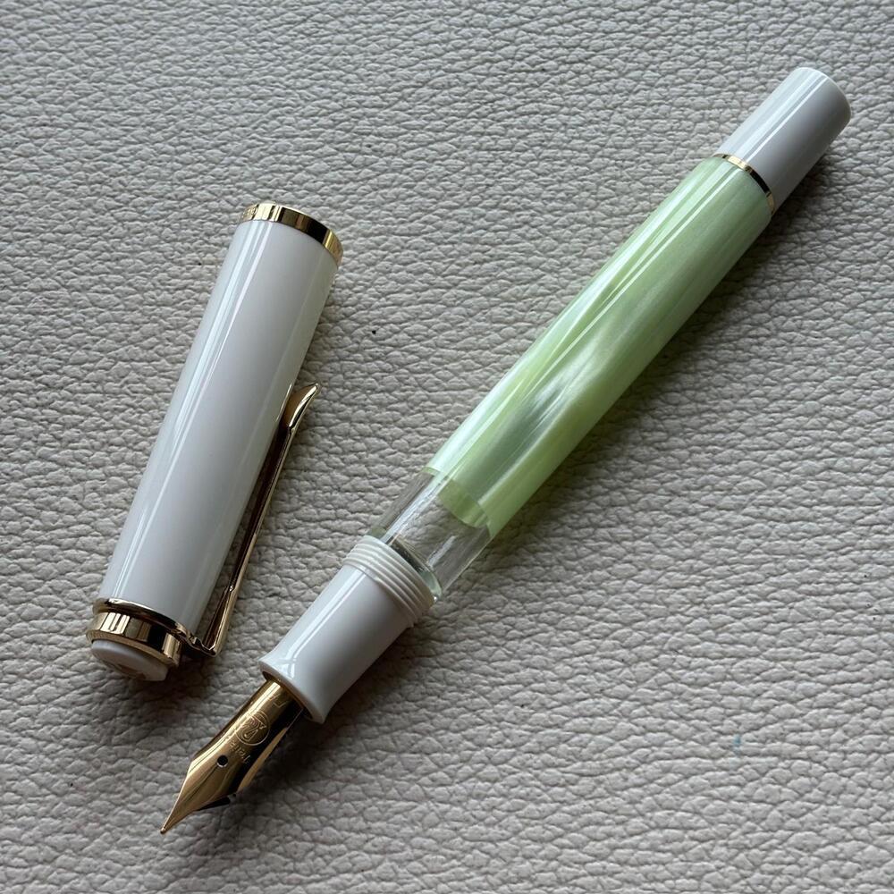 Pelikan M200 Pastel Green Fountain Pen Special Edition