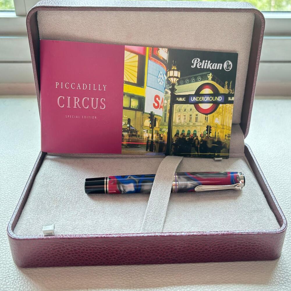 Pelikan M620 Piccadilly Circus Fountain Pen Special Edition Very Rare