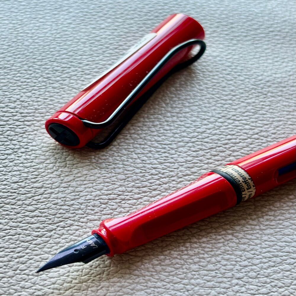 Lamy Red black Clip Safari Fountain Pen Discontinued