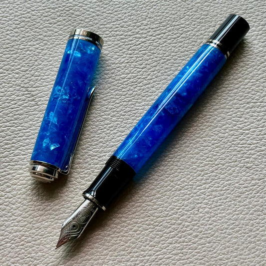 Pelikan M805 Vibrant Blue Fountain Pen Special Edition 2016