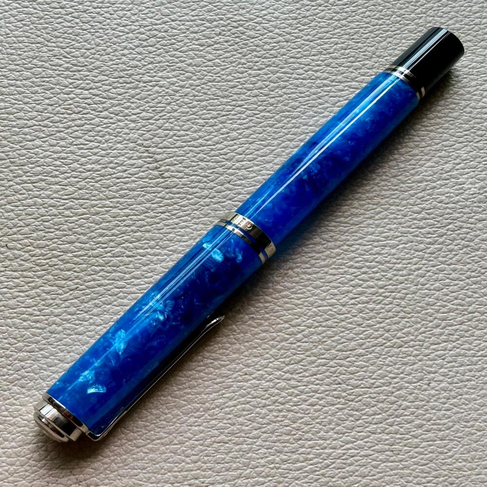 Pelikan M805 Vibrant Blue Fountain Pen Special Edition 2016