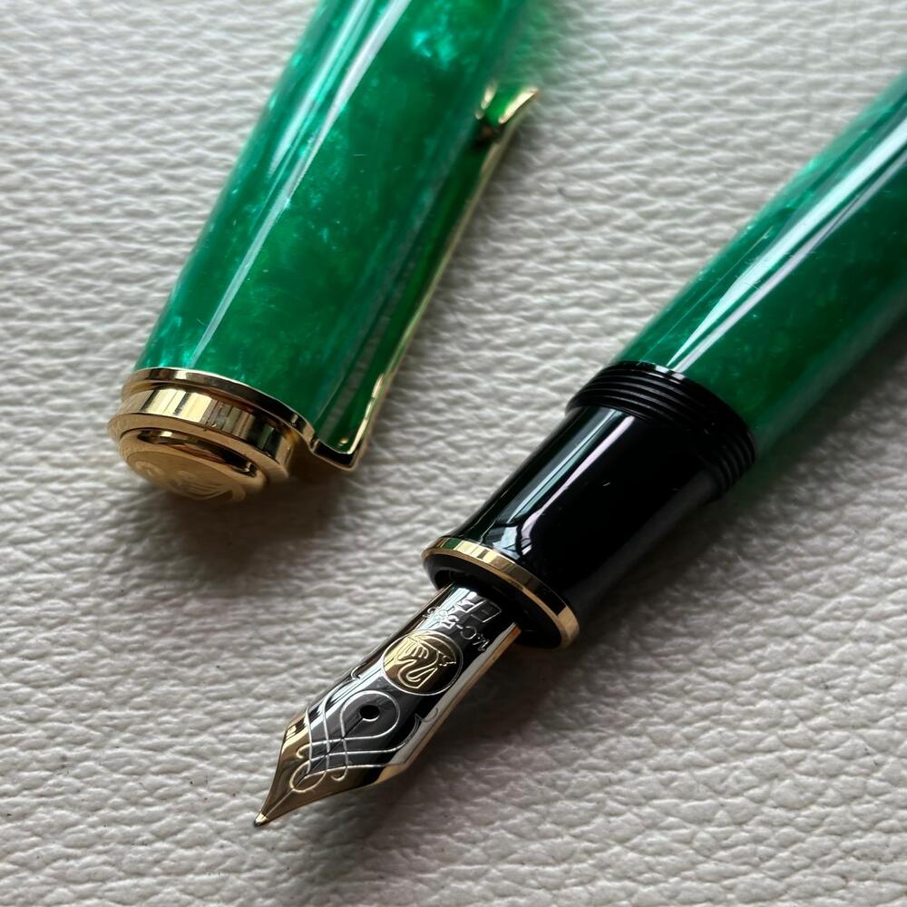Pelikan M600 Vibrant Green Fountain Pen Special Edition